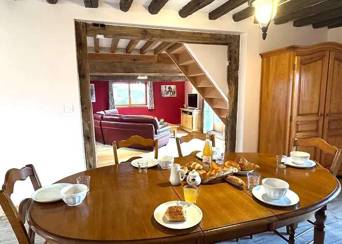 Le Des Trotteurs - Vue - Calme - Equestre Feriehus Roiville