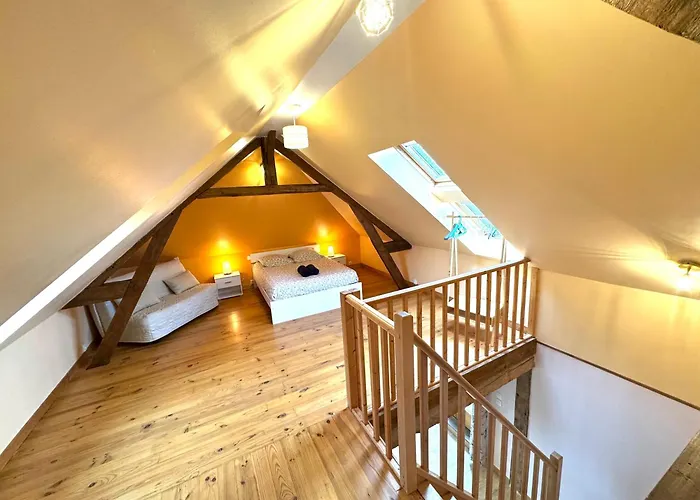 Le Des Trotteurs - Vue - Calme - Equestre * Roiville